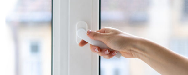 fermeture sur-mesure PVC
